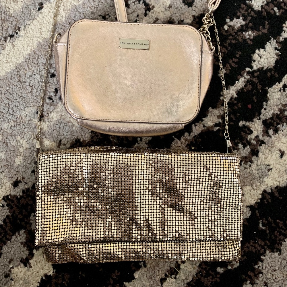 Crossbody purses